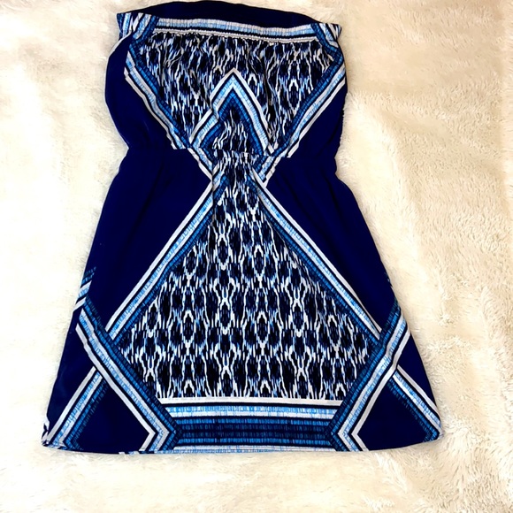 Express Strapless Dress - Picture 3 of 5